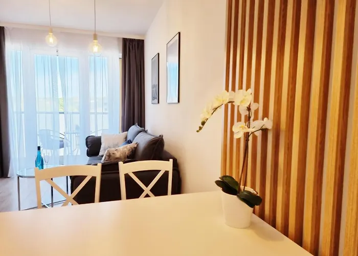 365pam - Alabaster - Basen, Sauna, Jacuzzi, Silownia, Restauracja