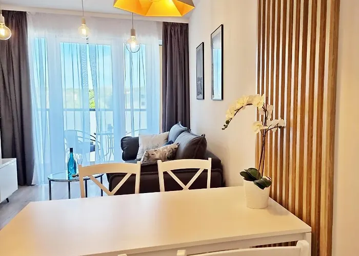 365pam - Alabaster - Basen, Sauna, Jacuzzi, Silownia, Restauracja Apartment Kolberg