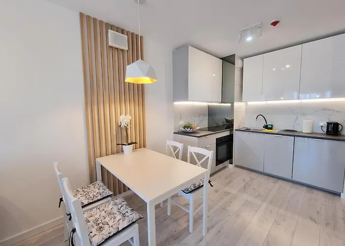 365pam - Alabaster - Basen, Sauna, Jacuzzi, Silownia, Restauracja Apartment Kolberg