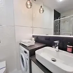 365pam - Alabaster - Basen, Sauna, Jacuzzi, Silownia, Restauracja Apartman *